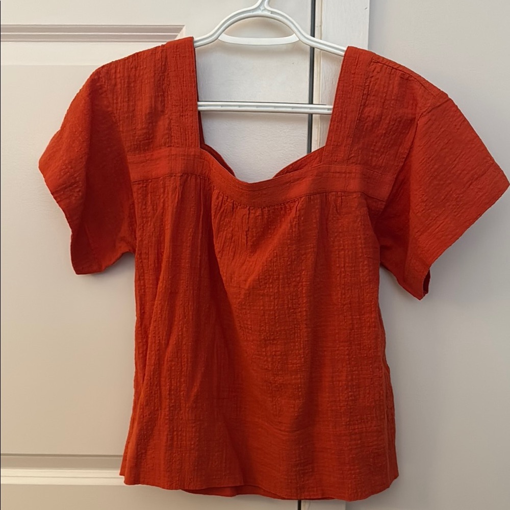 Women's Red Square Neck Top